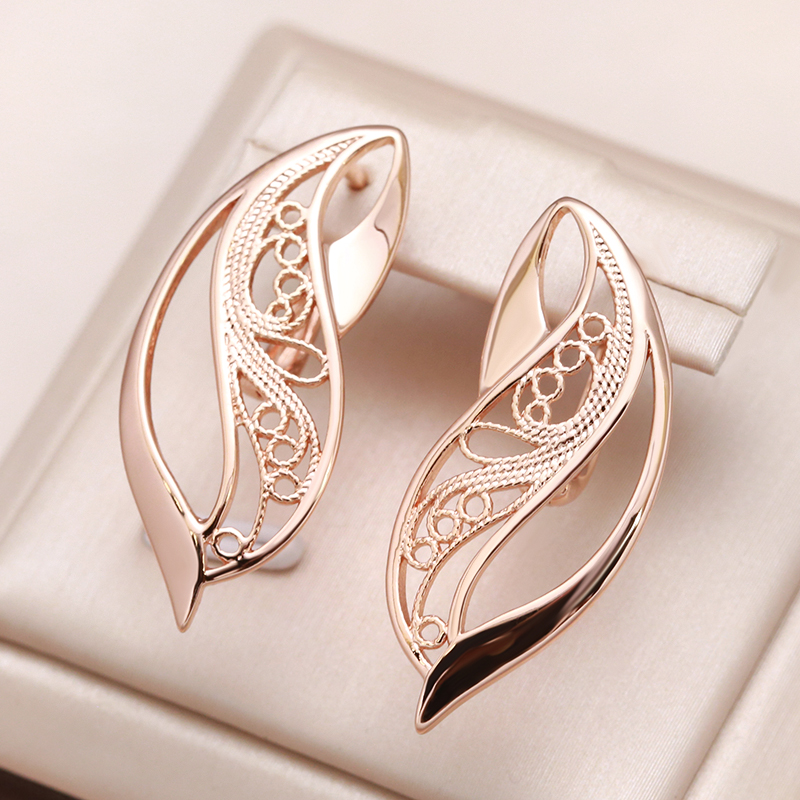 boucles d'oreilles elfes élégantes