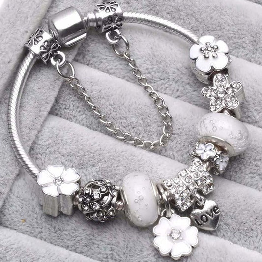 Bracelets en argent vintage gris